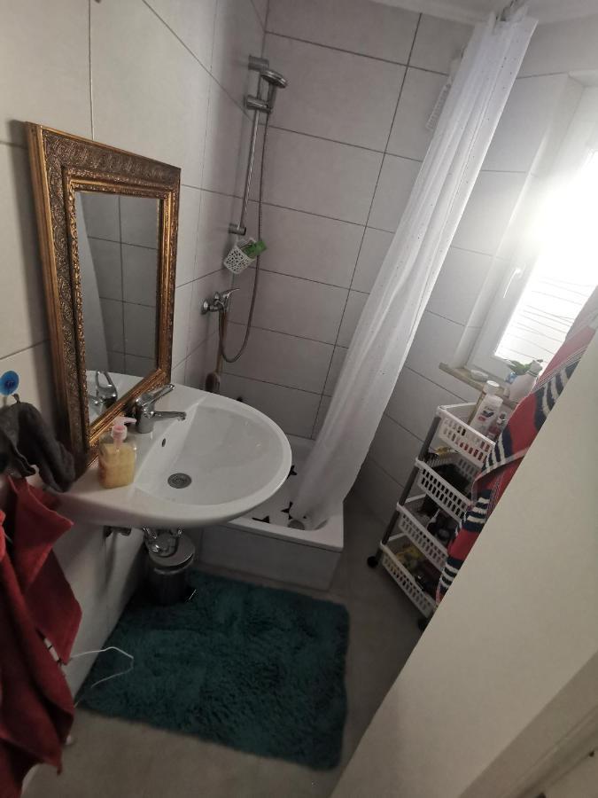 Privates Zimmer In Ruhiger Lage Heidenheim-Steinheim Am Albuch Exterior foto
